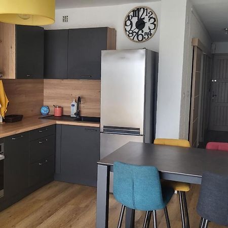 Adorable Petit Appartement Avec Magnifique Vue Sur Le Port De Canet Zewnętrze zdjęcie