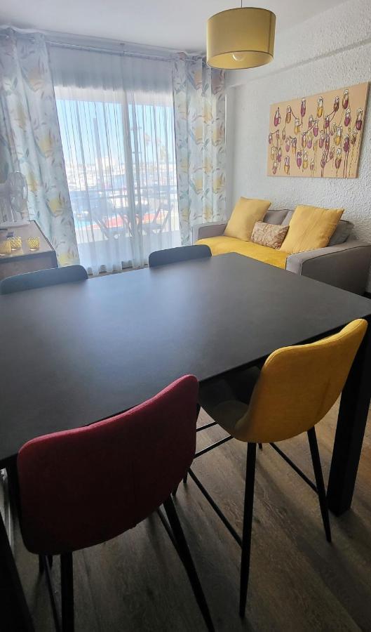 Adorable Petit Appartement Avec Magnifique Vue Sur Le Port De Canet Zewnętrze zdjęcie